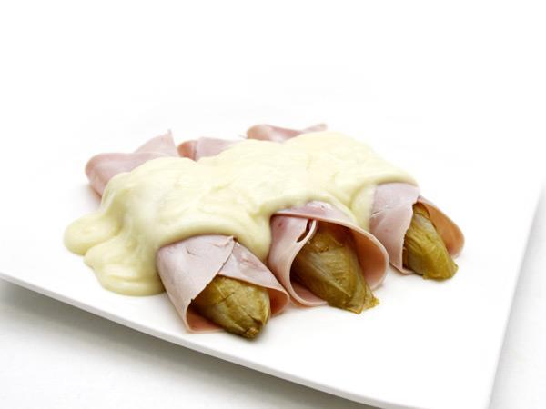 3 witlof met ham in saus